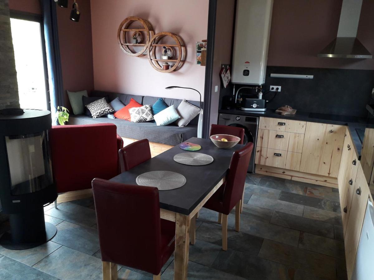 Gite Avec Option Bien-Etre Sur La Veloscenie Montigny-le-Chartif Ngoại thất bức ảnh